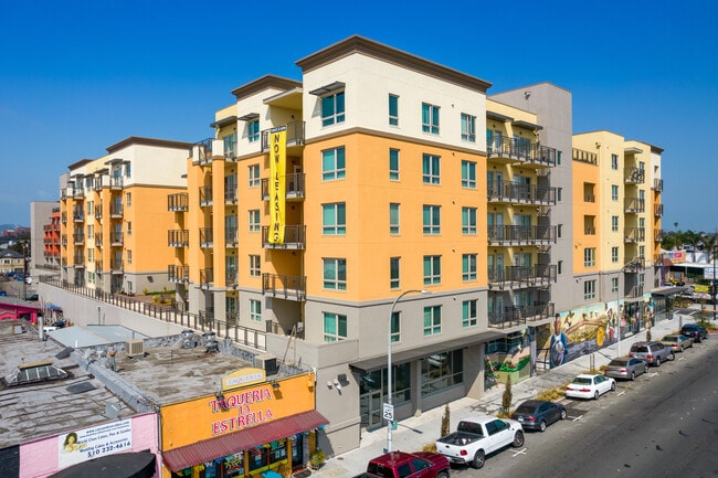 Terraces at Nevin in Richmond, CA - Foto de edificio - Building Photo