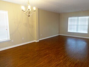 405 Crystal Oaks Ln in Moncks Corner, SC - Building Photo - Building Photo