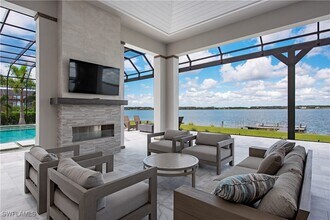 18354 Blue Eye Loop in Miromar Lakes, FL - Building Photo - Building Photo