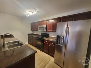 34 Fiore Dr in Savannah, GA - Building Photo - Building Photo