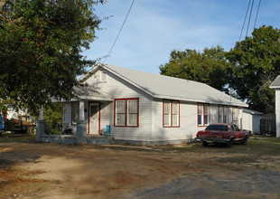 2007 W Garden St in Pensacola, FL - Foto de edificio - Building Photo