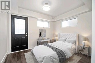 532 Richmond St W in Toronto, ON - Building Photo - Building Photo