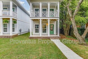 1018 N D St in Pensacola, FL - Building Photo