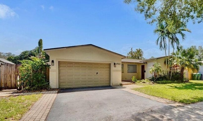 property at 4960 SW 89th Ave