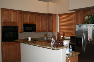 8851 W Augusta Ave in Glendale, AZ - Building Photo - Building Photo