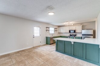 2112 Royal Acres Trail in Frisco, TX - Building Photo - Building Photo