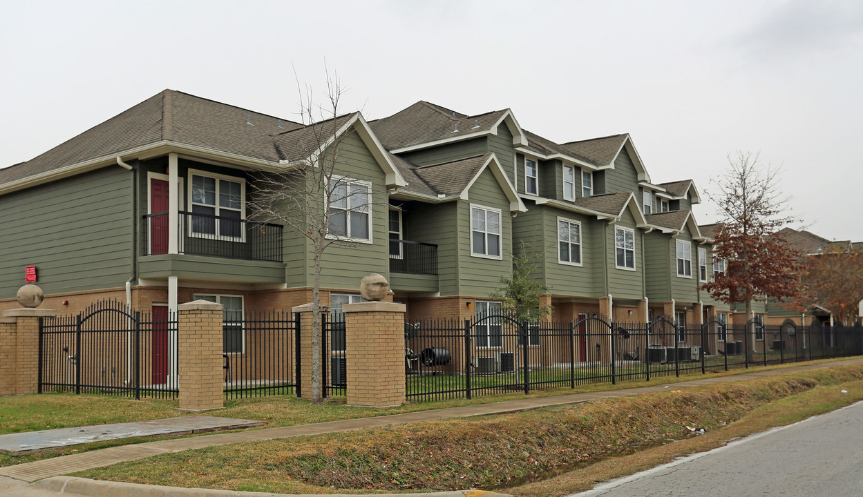 Oxford Place Apartments in Houston, TX - Building Photo