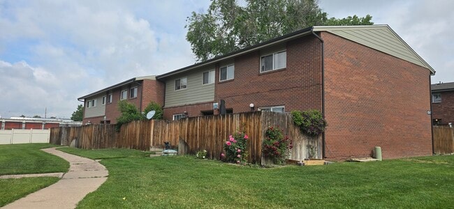 8047 Wolff St in Westminster, CO - Building Photo - Building Photo