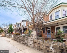 132 Lauriston St in Philadelphia, PA - Building Photo - Building Photo