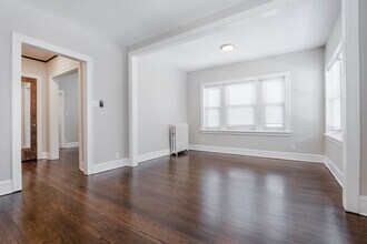 5306 N Ashland Ave, Unit 2 in Chicago, IL - Building Photo - Building Photo