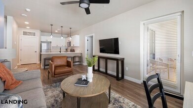 2445 Estrella Pkwy, Unit 2062 in Goodyear, AZ - Building Photo - Building Photo