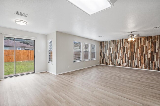 property at 122 Ruidoso Rd