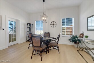 451 Bayfront Pl in Naples, FL - Building Photo - Building Photo