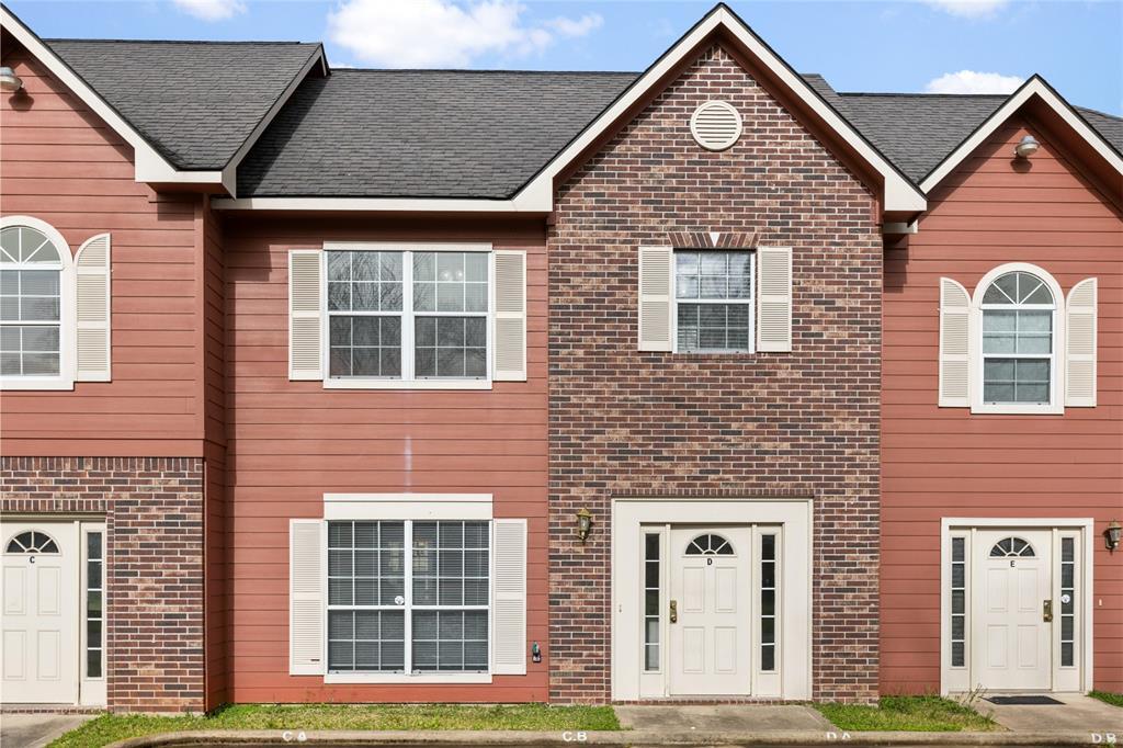 120 Clark St in Prairie View, TX - Building Photo