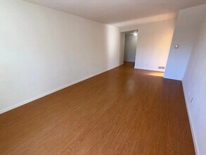 1263 Hayworth Ave in West Hollywood, CA - Foto de edificio - Building Photo