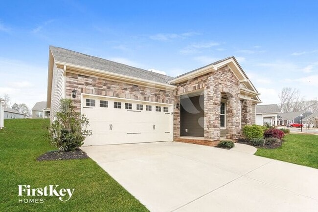 716 Wood Lily Dr in Belmont, NC - Building Photo - Building Photo