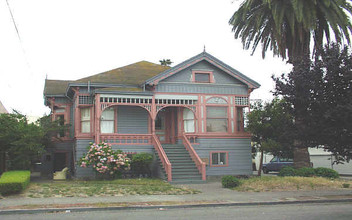 1053 59th St in Emeryville, CA - Building Photo - Building Photo