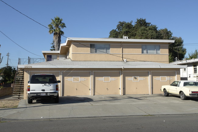 25779 Whitman St in Hayward, CA - Building Photo - Building Photo