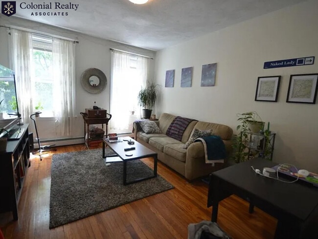 property at 82 Brainerd Rd