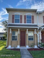 13026 Sunset Lake Dr in Jacksonville, FL - Building Photo