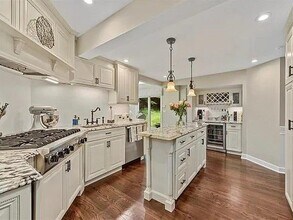 777 Armonk Rd in Mt Kisco, NY - Building Photo - Building Photo