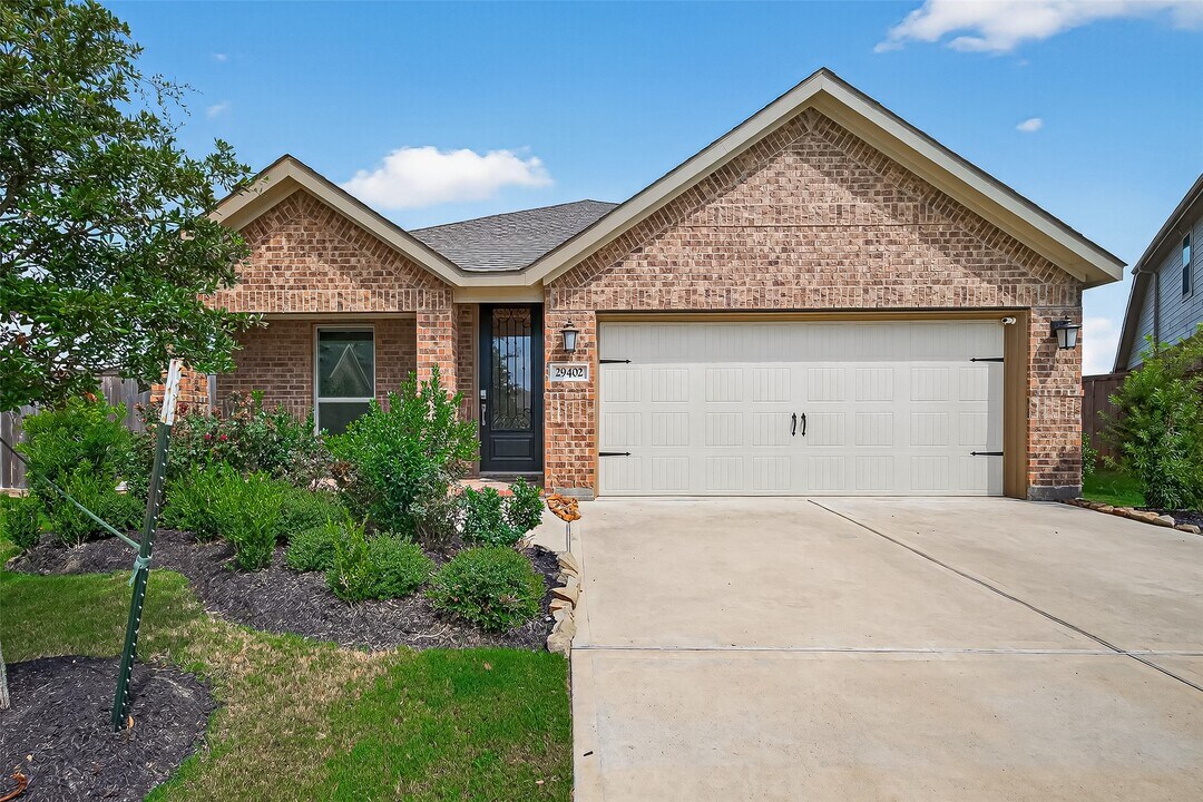 29402 Amber Pne Ct in Katy, TX - Building Photo