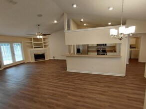 1308 Fern Hill Ct in Tallahassee, FL - Building Photo - Building Photo