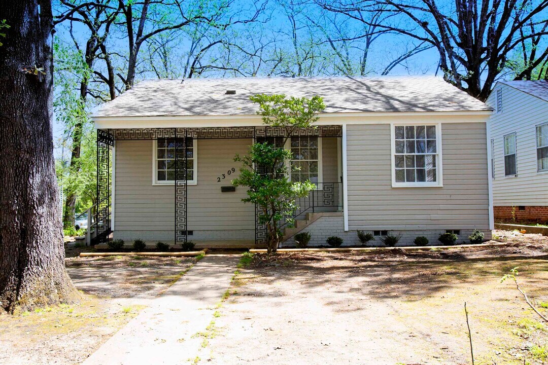 2309 S Tyler St in Little Rock, AR - Building Photo