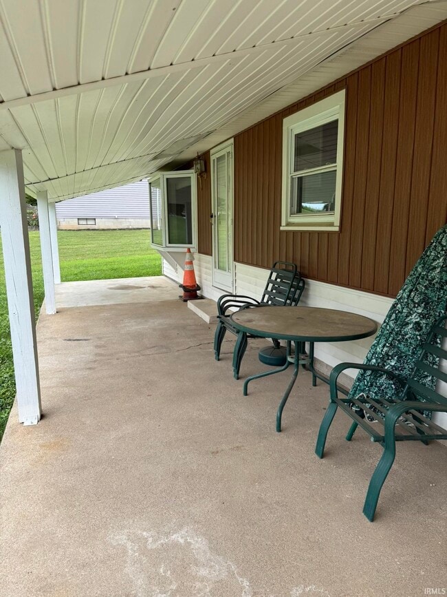 1265 W Bell Rd in Bloomington, IN - Building Photo - Building Photo