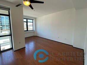 1551 Fourth Ave in San Diego, CA - Building Photo - Building Photo