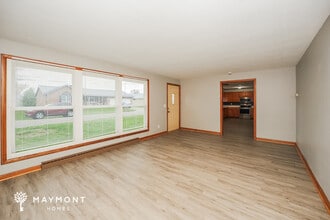 572 6th St NW in Carrollton, OH - Building Photo - Building Photo