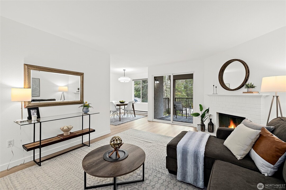 10401 SE 32nd Pl in Bellevue, WA - Building Photo
