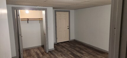 7 Washington Turnpike in Chelsea, VT - Building Photo - Building Photo