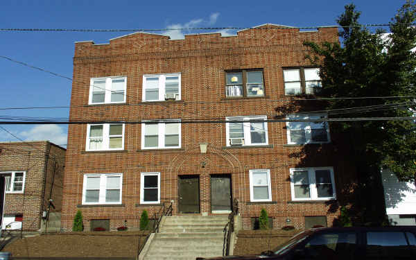 168 Seaview Ave in Jersey City, NJ - Building Photo - Building Photo