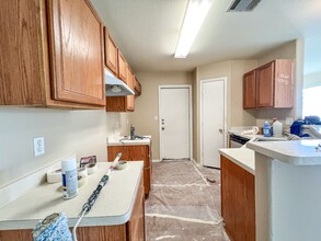106 Long Ln in New Braunfels, TX - Building Photo - Building Photo