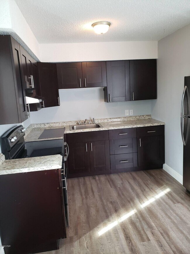 6321 Lenawee St, Unit D3 in Panama City, FL - Building Photo - Building Photo