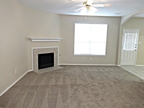 11829 Cottontail Dr in Fort Worth, TX - Building Photo - Building Photo