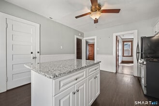 811 East St in New Britain, CT - Building Photo - Building Photo