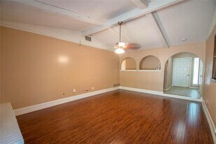 2613 Pebblebrook St in Arlington, TX - Building Photo