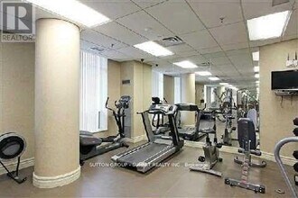 28 Olive Ave in Toronto, ON - Building Photo - Building Photo