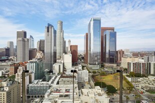 400 S Broadway in Los Angeles, CA - Building Photo