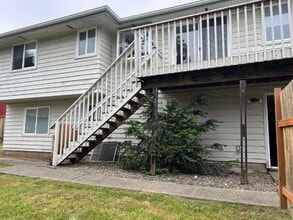 26706 Princeton Ave in Kent, WA - Building Photo - Building Photo