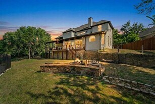 621 Somerset Dr in Flower Mound, TX - Building Photo