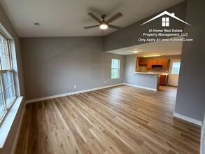 1714 Salem Ave in Mexico, MO - Building Photo - Building Photo