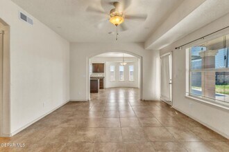14330 Woods Point Ave in El Paso, TX - Building Photo - Building Photo