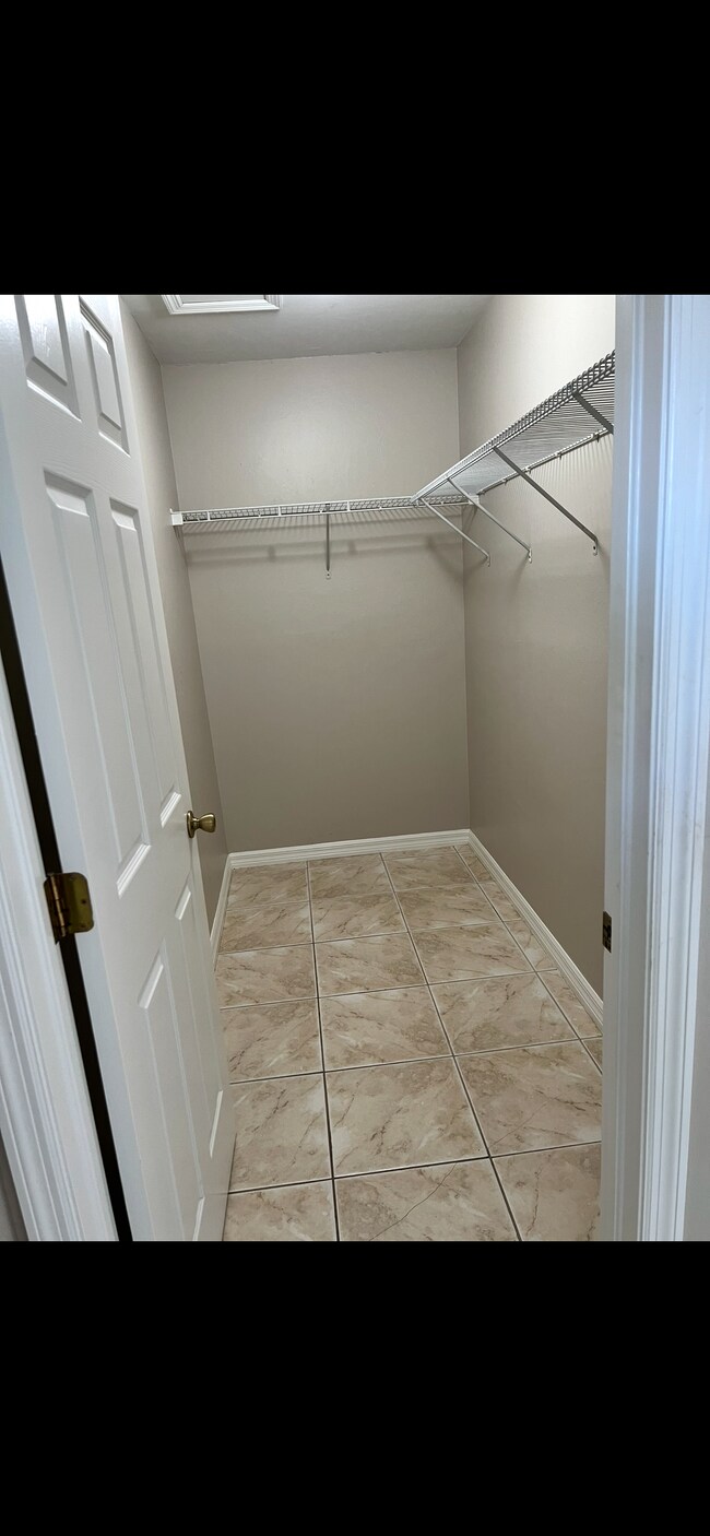 712 SE 46th Ln, Unit 712 in Cape Coral, FL - Building Photo - Building Photo