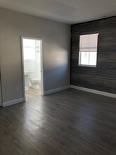 8111 W 36th Ave in Hialeah, FL - Building Photo - Building Photo