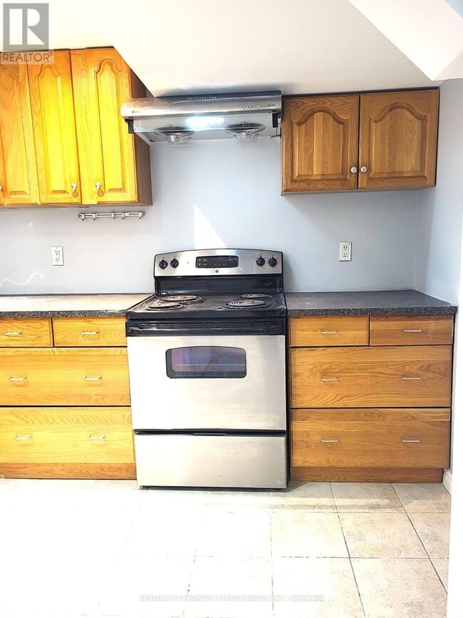 2638 Sherhill Dr in Mississauga, ON - Building Photo - Building Photo
