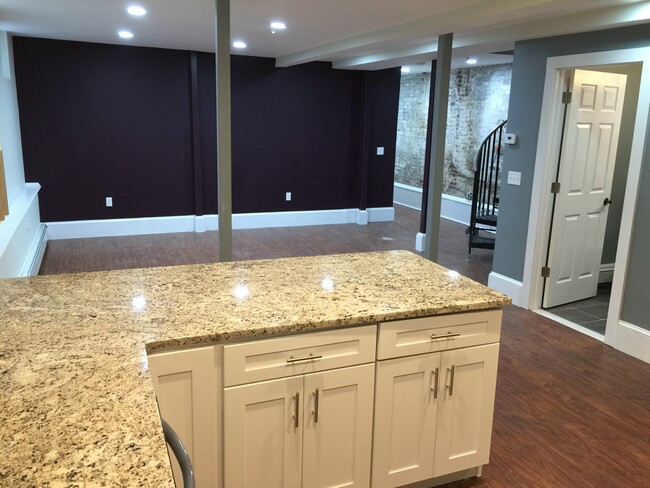237 Norfolk St, Unit 2T in Cambridge, MA - Building Photo - Building Photo