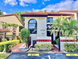 10771 Palm Lake Ave, Unit 201 in Boynton Beach, FL - Building Photo